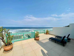 4 Skiathos - Beachfront Bliss
